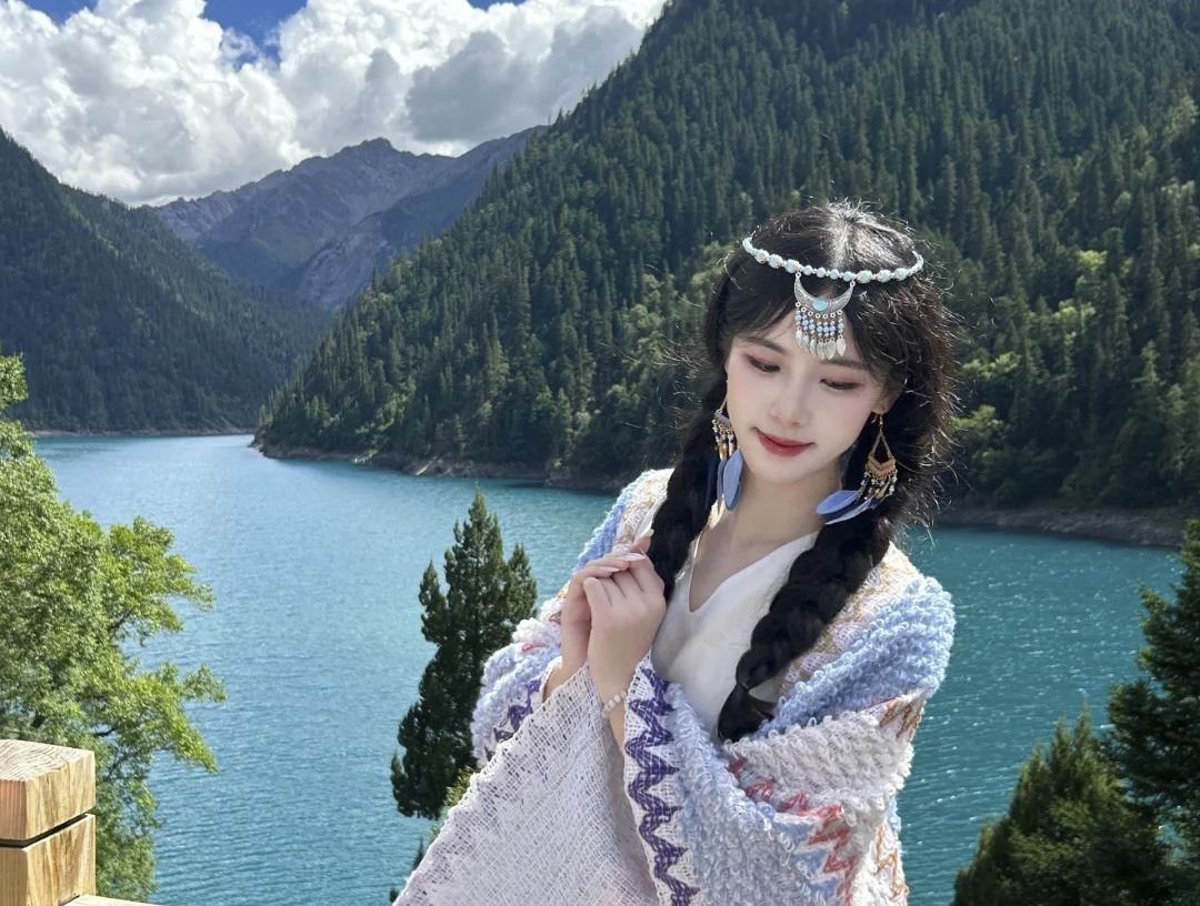 HÀNH TRÌNH KHÁM PHÁ VẺ ĐẸP TỨ XUYÊN 6N5Đ