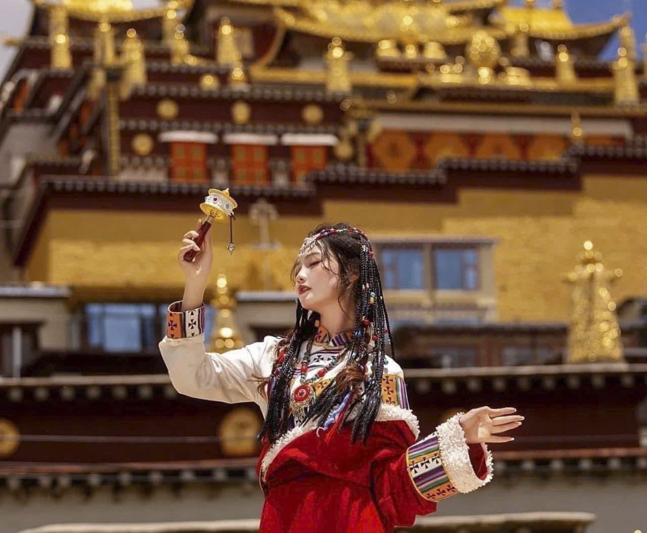 “VÙNG ĐẤT BẤT TỬ”  LỆ GIANG – SHANGRILA  5N4Đ